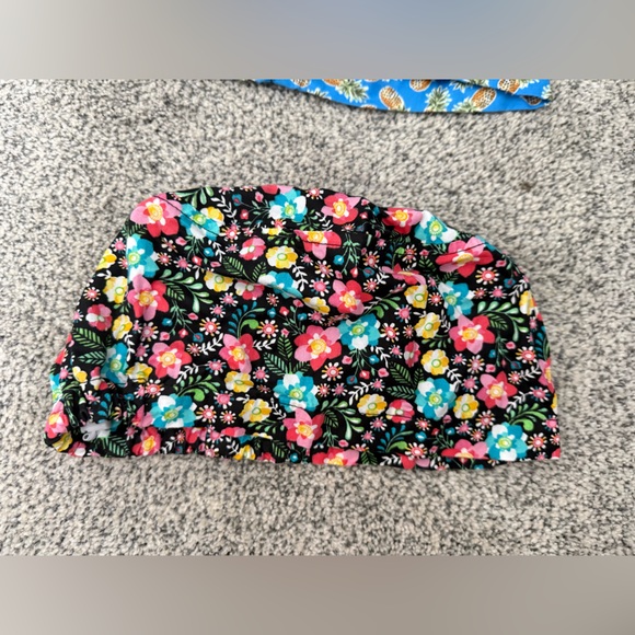 Scrub caps - Picture 3 of 5